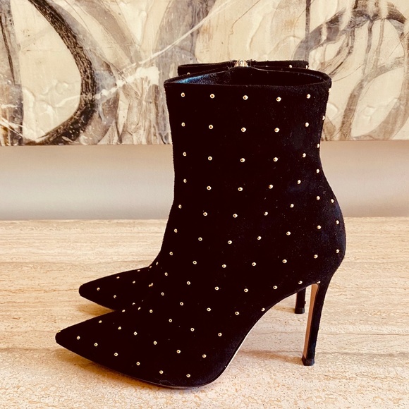 ⭐️HOST PICK⭐️ Gianvito Rossi Suede Studded Accents Boots - Picture 7 of 12